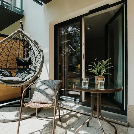 アパート Domus Aurea Free Parking Garden Balcony クラクフ