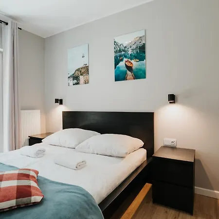 아파트 Domus Aurea Free Parking Garden Balcony 크라쿠프