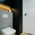 Domus Aurea Free Parking Garden Balcony Апартаменты Краков